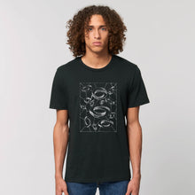 Cargar imagen en el visor de la galería, Camiseta Interconexiones - Universos Conectados