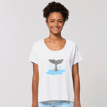 Cargar imagen en el visor de la galería, Camiseta Ecodiseños La melancolía de las ballenas