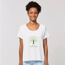 Cargar imagen en el visor de la galería, Camiseta Abraza la Madre Naturaleza - El Árbol de la Vida
